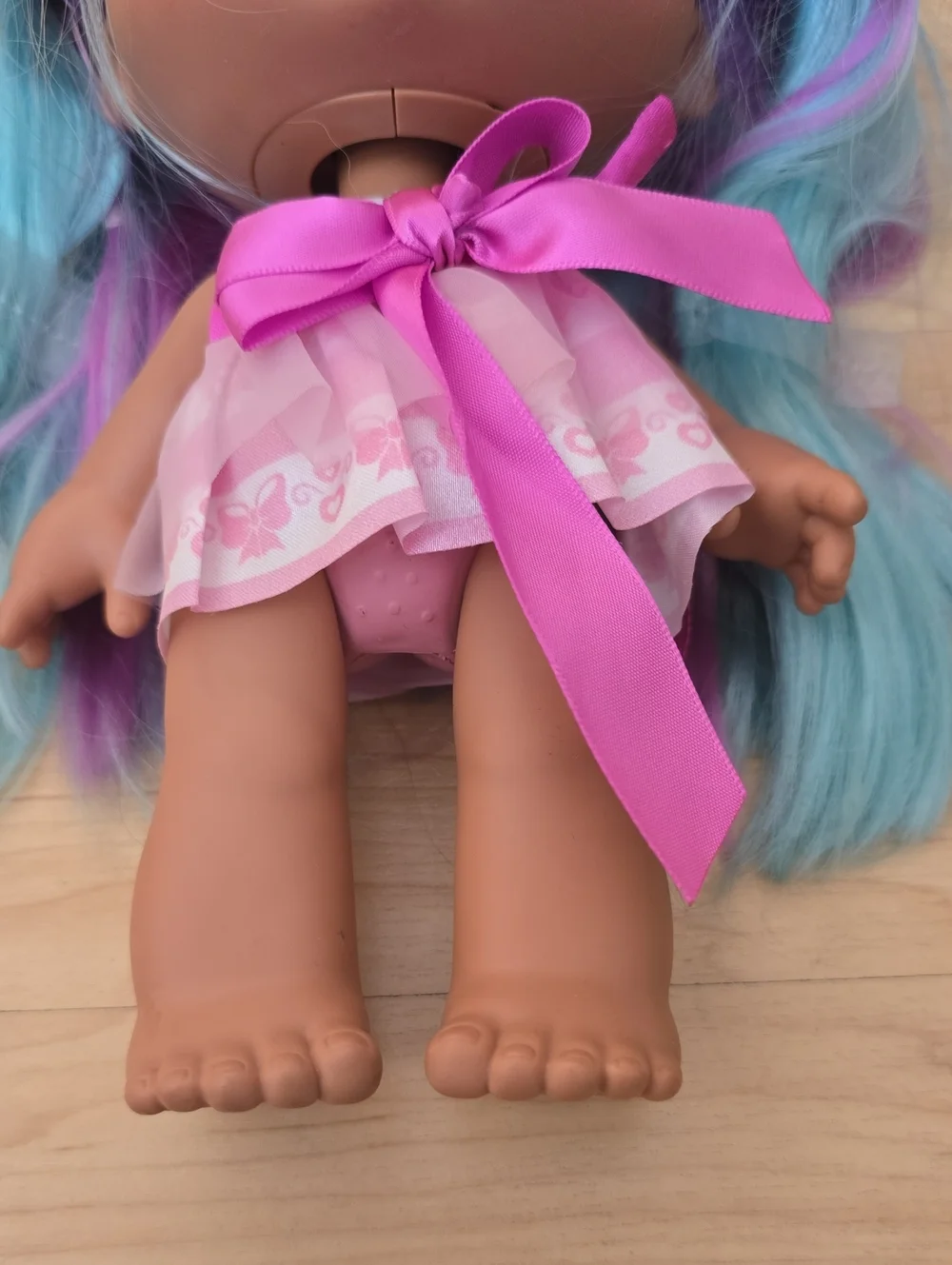 Bella Bow Doll Kindi Kids Fun Time Friends Pre-School 10” with Pink Ribbon